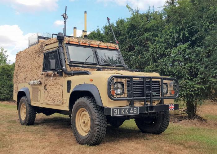 1994 Land Rover Snatch, armoured patrol vehicle