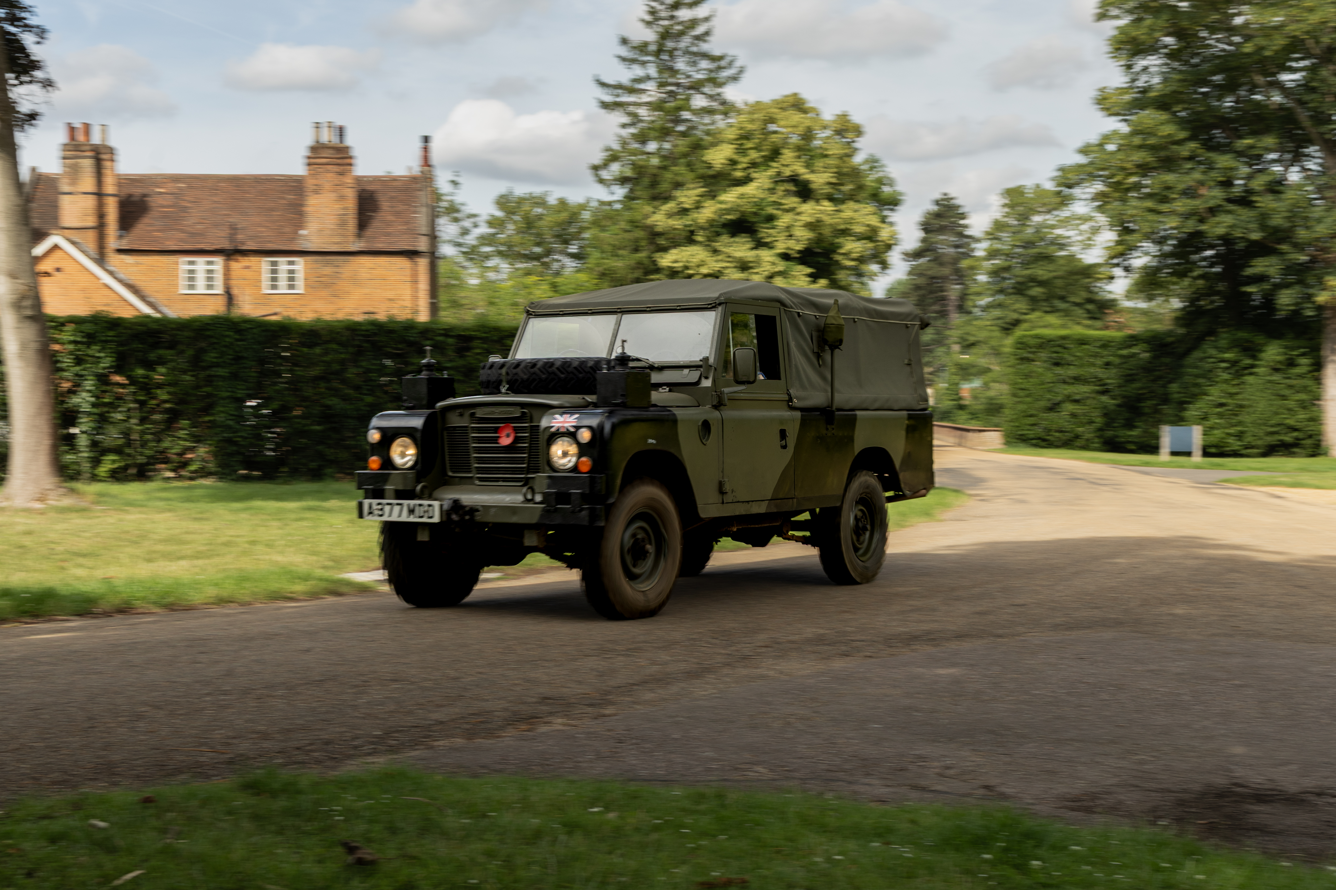 1984 Land Rover FFR on location
