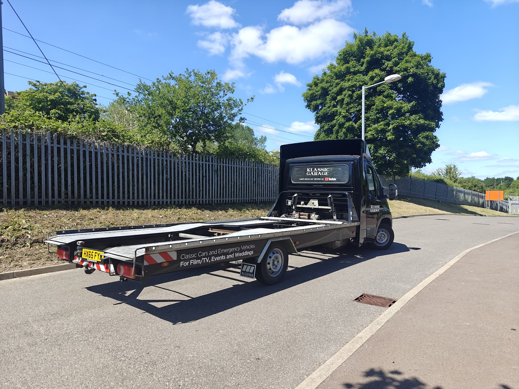 Specialist Klassic Garage vehicle transporter for film and TV productions