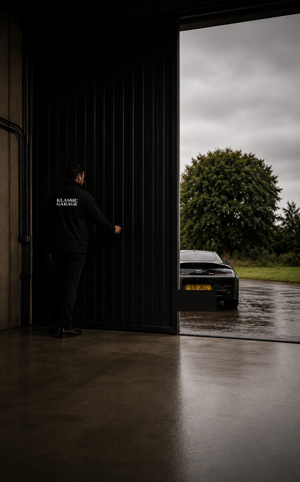Secure indoor car storage facility, Cambridge